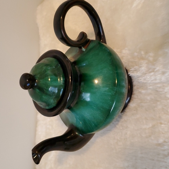 Retro Blue Mountain tea pot - Picture 2 of 2